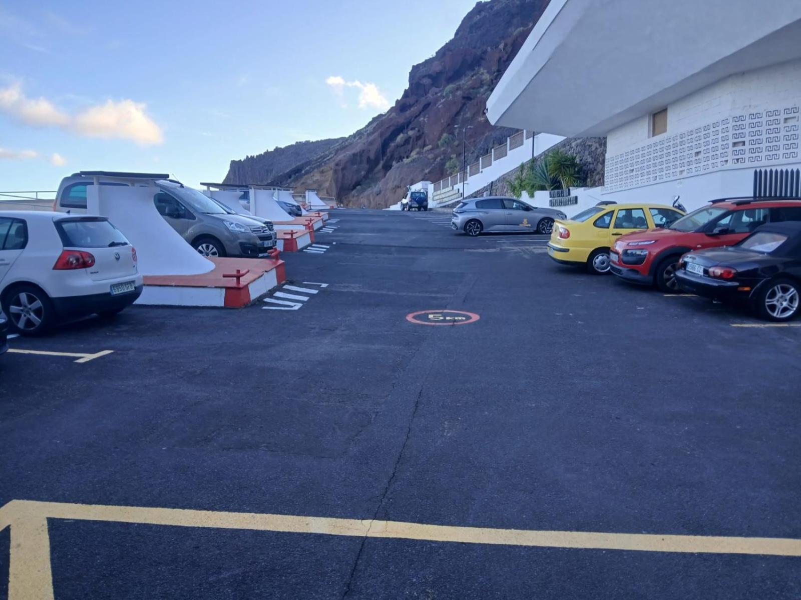 Apartamentos Playa Chica / Playa Las Gaviotas Santa Cruz de Tenerife Ngoại thất bức ảnh