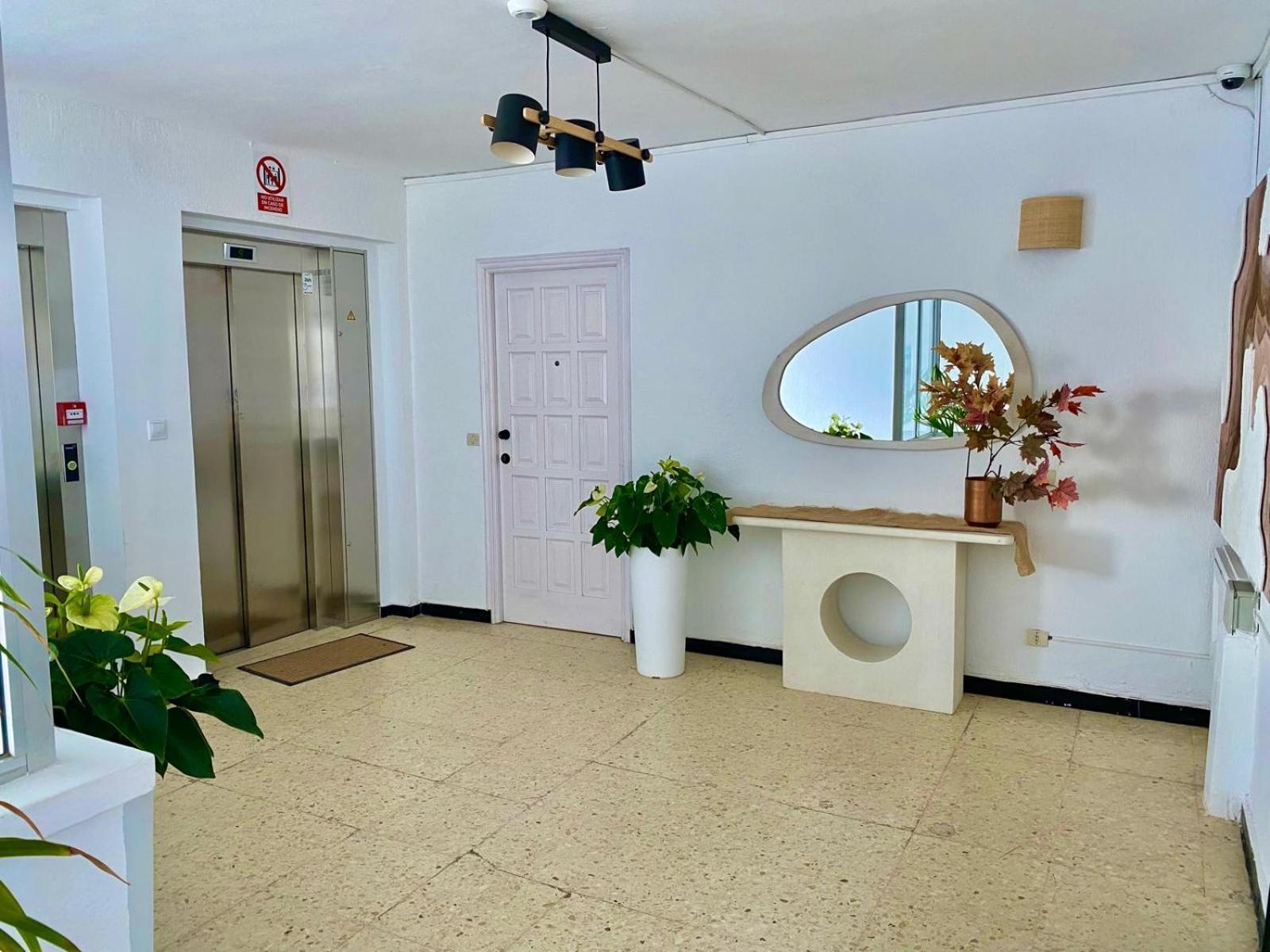 Apartamentos Playa Chica / Playa Las Gaviotas Santa Cruz de Tenerife Ngoại thất bức ảnh